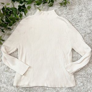 PIERRE CARDIN Vintage Cream Turtleneck Mockneck Sweater. Size XL?